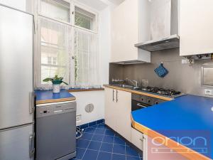 Pronájem bytu 3+1, Praha - Malá Strana, Sněmovní, 85 m2