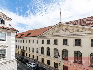 Pronájem bytu 3+1, Praha - Malá Strana, Sněmovní, 85 m2