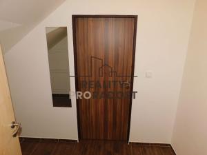 Pronájem bytu 2+kk, Hodonín, Národní třída, 42 m2