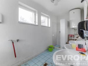 Prodej komerční nemovitosti, Maleč, okres havlíčkův brod, 1012 m2