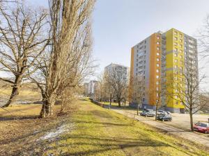 Prodej bytu 3+1, Pardubice - Zelené Předměstí, nábřeží Závodu míru, 72 m2