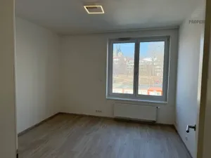 Pronájem bytu 3+kk, Brno, Placzkova, 106 m2