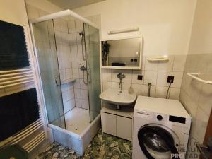 Prodej rodinného domu, Kostelec u Holešova, 168 m2