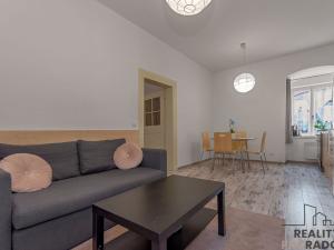 Pronájem bytu 2+kk, Znojmo, Velká Mikulášská, 58 m2