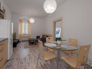 Pronájem bytu 2+kk, Znojmo, Velká Mikulášská, 58 m2