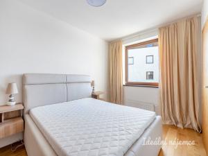 Pronájem bytu 2+kk, Praha - Zličín, Lanžhotská, 63 m2