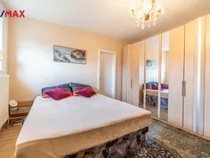 Prodej vícegeneračního domu, Černolice, Pod Hůrkou, 420 m2