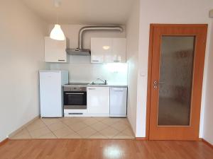 Pronájem bytu 2+kk, Praha - Zličín, Milotická, 56 m2