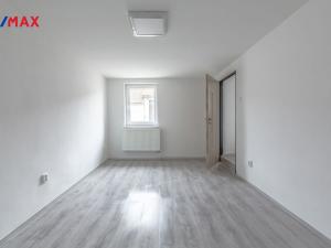 Prodej rodinného domu, Cerhenice, Nádražní, 70 m2