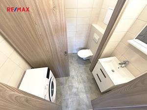 Pronájem bytu 2+kk, Chrudim, Resselovo náměstí, 49 m2