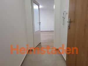 Pronájem bytu 1+kk, Havířov - Šumbark, Dukelská, 29 m2