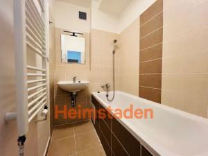 Pronájem bytu 2+1, Ostrava - Poruba, Alšova, 58 m2