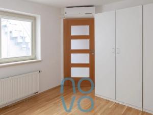 Pronájem bytu 3+kk, Praha - Vinohrady, Slezská, 101 m2