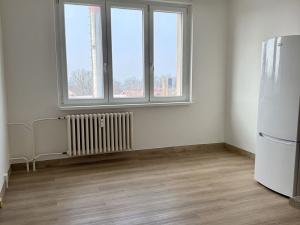 Pronájem bytu 1+1, Žatec, Husova, 36 m2