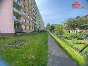 Prodej bytu 1+1, Svoboda nad Úpou, Rýchorské sídliště, 34 m2