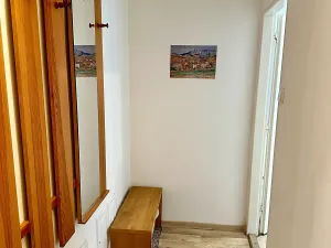 Pronájem bytu 1+kk, Praha - Břevnov, Hošťálkova, 26 m2