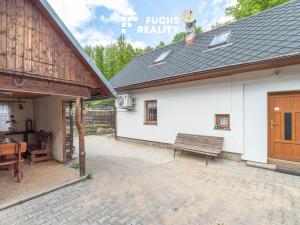 Prodej chalupy, Lipová-lázně - Horní Lipová, 175 m2
