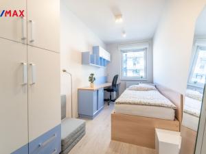 Pronájem bytu 4+kk, Praha - Letňany, Škrábkových, 104 m2