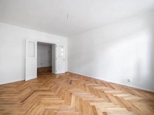 Prodej bytu 2+kk, Praha - Vinohrady, Velehradská, 44 m2