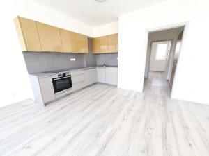 Pronájem bytu 3+kk, Praha - Nové Město, Na výtoni, 100 m2