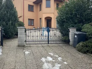 Pronájem bytu 2+kk, Praha - Hloubětín, Hostavická, 30 m2