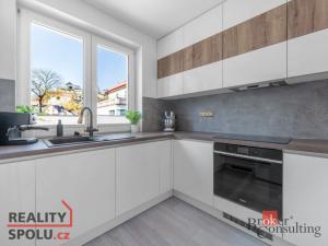Prodej rodinného domu, Štěchovice, Hlavní, 100 m2