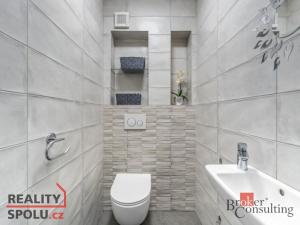 Prodej rodinného domu, Štěchovice, Hlavní, 100 m2