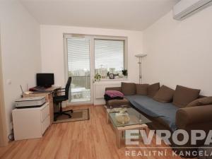 Pronájem bytu 2+kk, Praha - Vysočany, Freyova, 47 m2