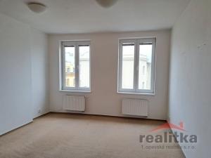 Pronájem bytu 2+kk, Opava - Město, U Jaktařské brány, 52 m2