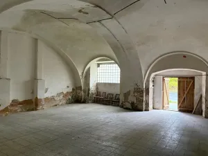 Pronájem skladu, Planá, Zámecká, 250 m2