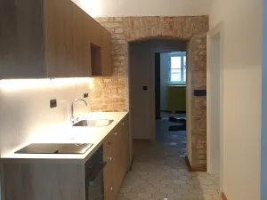 Pronájem bytu 2+kk, Písek, Mírové nám., 49 m2