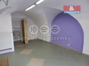 Pronájem obchodního prostoru, Čáslav - Čáslav-Staré Město, Váchova, 26 m2