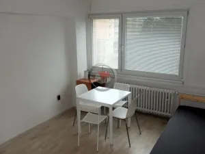 Pronájem bytu 2+kk, Třebíč - Borovina, Řípovská, 33 m2