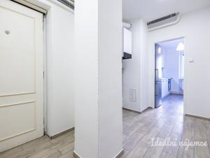 Pronájem bytu 3+1, Praha - Braník, Branická, 56 m2