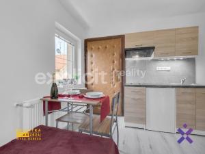 Pronájem bytu 1+kk, Zlín - Louky, Růžová, 28 m2