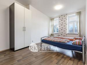 Pronájem bytu 3+1, Teplice, U Hadích lázní, 95 m2