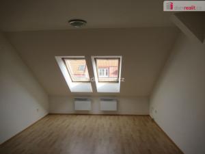 Pronájem bytu 1+kk, Praha - Strašnice, Za poštou, 26 m2