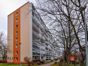 Prodej bytu 2+kk, Praha - Kobylisy, Mirovická, 40 m2