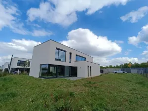 Prodej rodinného domu, Průhonice, K Doubí, 234 m2