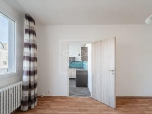 Prodej bytu 3+1, Praha - Kamýk, Písnická, 90 m2