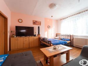 Prodej bytu 2+1, Nové Město pod Smrkem, Husova, 57 m2