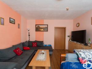 Prodej bytu 2+1, Nové Město pod Smrkem, Husova, 57 m2
