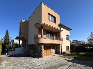 Prodej rodinného domu, Hradec Králové - Věkoše, Široká, 230 m2