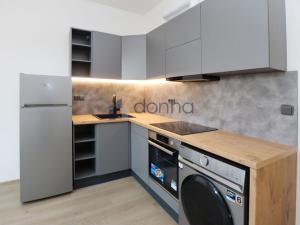 Pronájem bytu 1+kk, Praha - Strašnice, Kralická, 25 m2