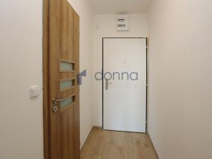 Pronájem bytu 1+kk, Praha - Strašnice, Kralická, 25 m2