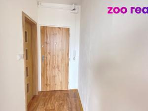 Pronájem bytu 1+kk, Kadaň, Golovinova, 21 m2