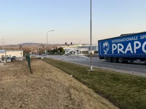 Pronájem komerčního pozemku, Havlíčkův Brod, Kyjovská, 1000 m2