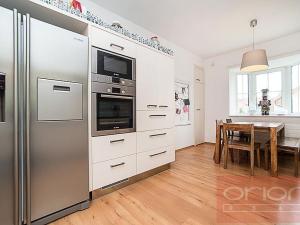 Pronájem rodinného domu, Praha - Nebušice, K Vizerce, 288 m2
