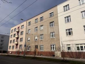 Pronájem bytu 2+1, Hradec Králové, třída SNP, 55 m2