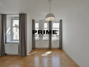 Pronájem bytu 1+kk, Praha - Vinohrady, Lucemburská, 30 m2